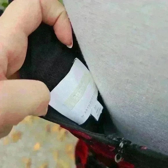 Ett Twa by Anthropologie jumper one piece red and black floral xs - Picture 3 of 5